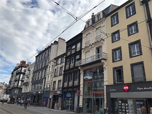 t2 à la location -   63000  CLERMONT FERRAND, surface 57 m2 location t2 - UBI449484290